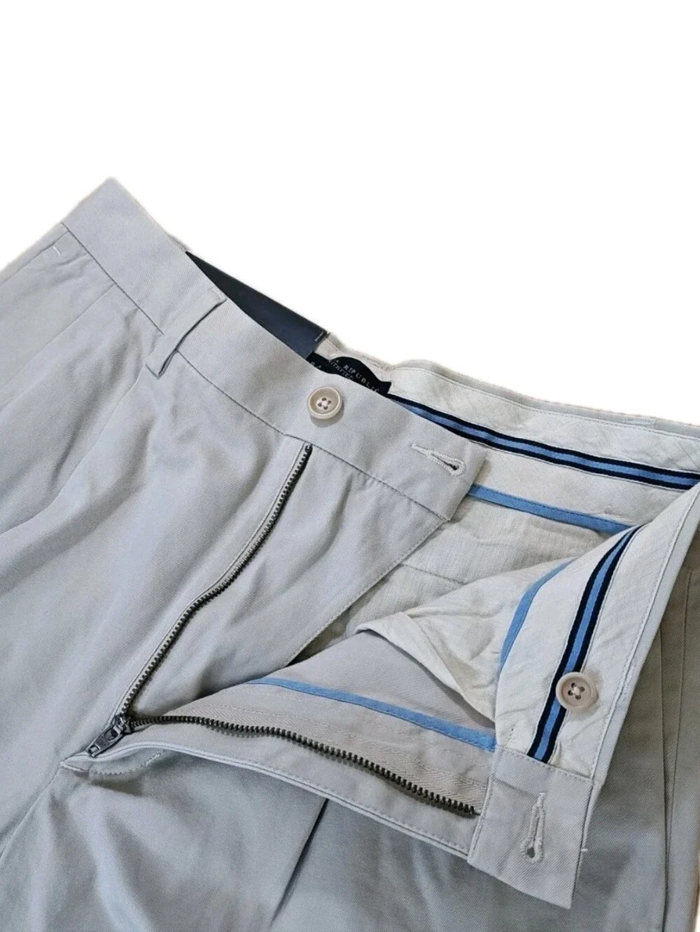 Vtg O3 Banana Republic Smithfield Khaki Chino Shorts 30 32/9
